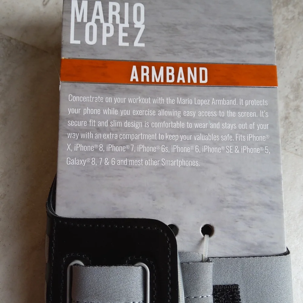 Mario Lopez Exercise Smartphone Armband NEW
